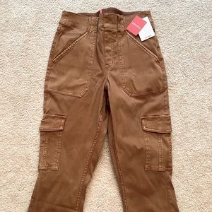 Spanx NYT size Medium twill cargo pant